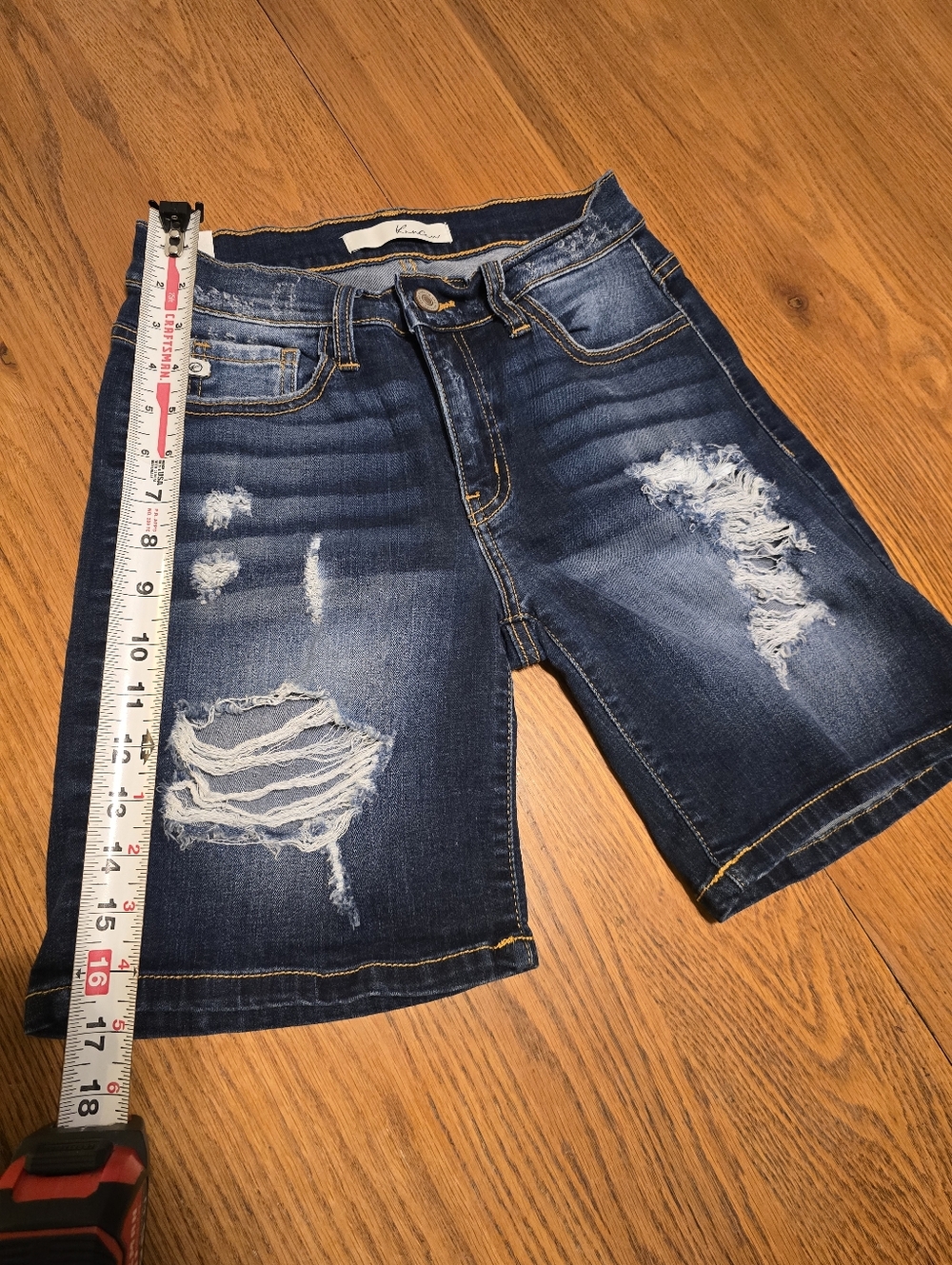 Kancan Women’s Shorts Sz 26 Dark Wash Distressed Destroyed Holes Denim Jean - Picture 11 of 14